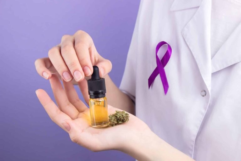 Cannabis Compounds Stop Ovarian Cancer Cells From Surviving in Lab Tests Cannabis Compounds Stop Ovarian Cancer Cells From Surviving in Lab Tests