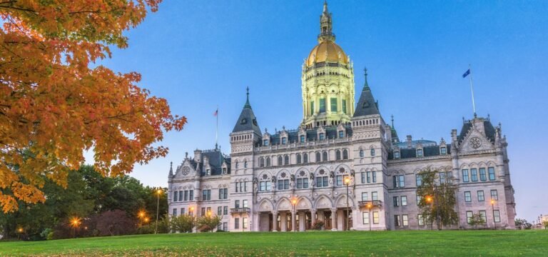 Connecticut Lawmakers Decide to Keep THC Caps on Cannabis Flower