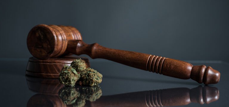 Texas Lawsuit Claims Hemp THC Ban Violates Commerce Rules Texas Lawsuit Claims Hemp THC Ban Violates Commerce Rules